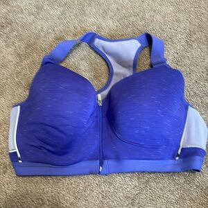 VS front zip sports bra